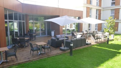 Residhome Paris-Guyancourt