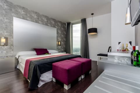 Hotel YIT Vía Sevilla Mairena