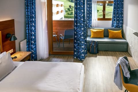 ROBINSON FIEBERBRUNN - Adults only