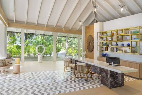 JW Marriott Maldives Resort & Spa