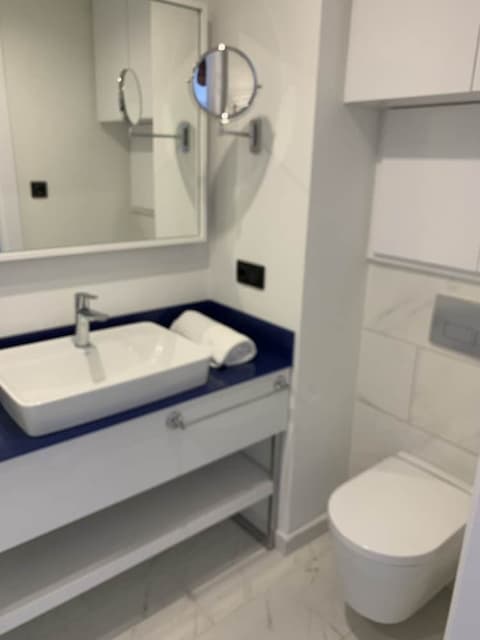 Orbi city Davide, Reception