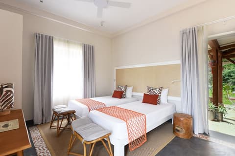 Kaz'alala Hosted B&B, Room