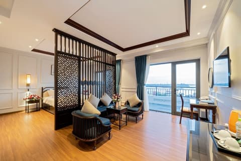 Eco Lux Riverside Hotel & Spa