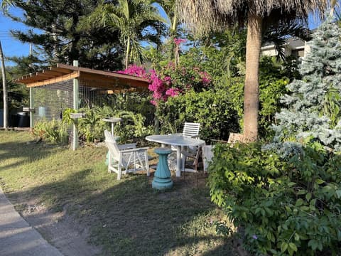 Widcombe House, Exterior