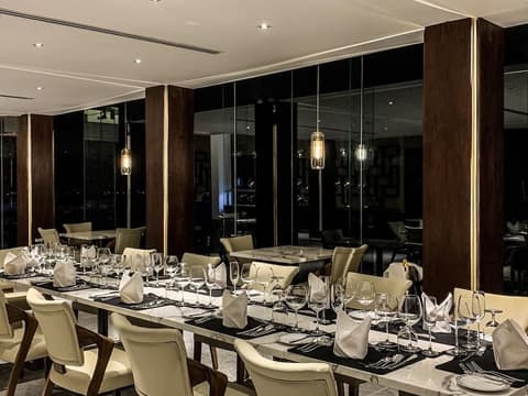 Regal Réseau Hotel & Spa, Restaurant