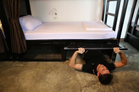 Balcony Party Hostel Beachfront - Adults Only