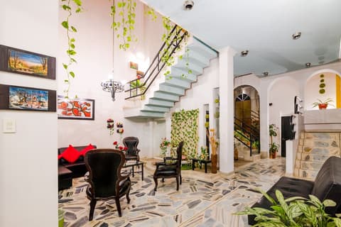 Ayenda 1411 Caney Sede Ingenio, Interior entrance