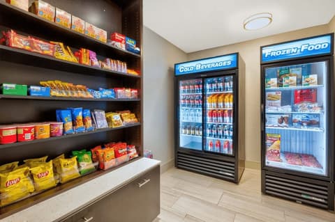 Holiday Inn Express & Suites Jersey City - Holland Tunnel by IHG, Property amenity