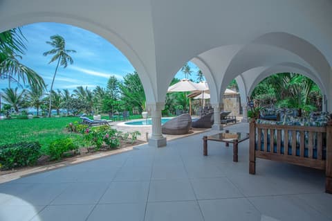 Mzima Beach, In-room dining