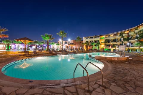 Caretta Beach Resort & Waterpark