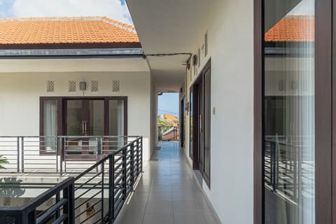 Azalea Homestay & Villa