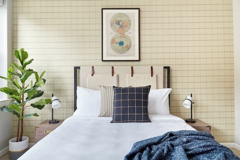 Kasa Cadillac Square Detroit