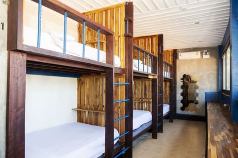 Mad Monkey Luang Prabang