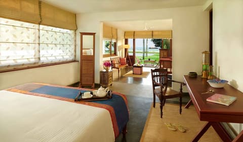 amã Stays & Trails Pathiramanal Villa, Alappuzha