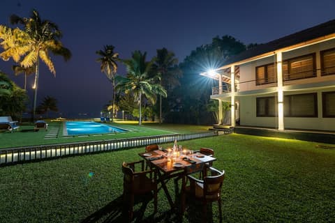 amã Stays & Trails Pathiramanal Villa, Alappuzha