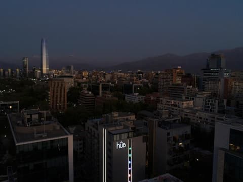 Hub Providencia, Balcony