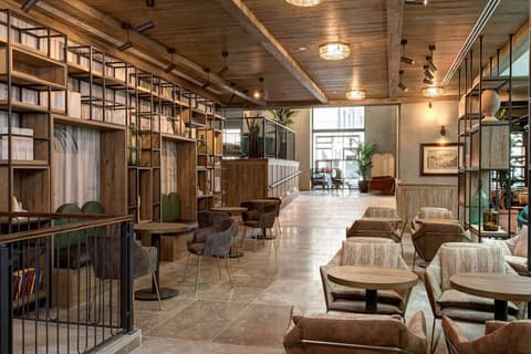 DoubleTree by Hilton Rome Monti