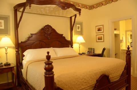 Anchuca Historic Mansion & Inn, Room
