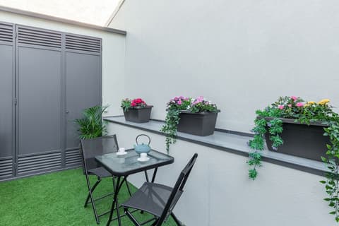 Serra do Pilar Porto Suites, Terrace/patio