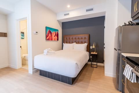 Basecamp Resorts Revelstoke, Room