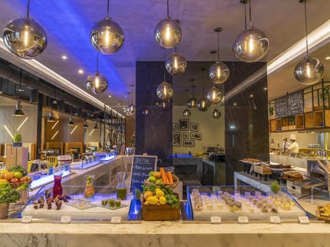 Pullman Sharjah, Breakfast area