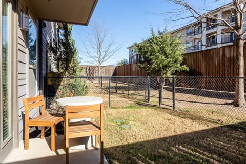 Kasa Love Field-Medical District Dallas, Terrace/patio