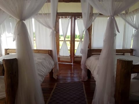 Kazinga Wilderness Safari Camp, Room