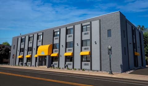 Superior Stay Hotel, Exterior