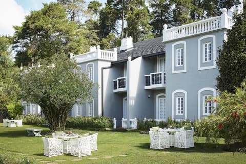 Jetwing St. Andrew's, Exterior