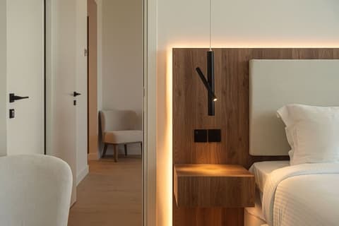 Grecian Sands Hotel, Room