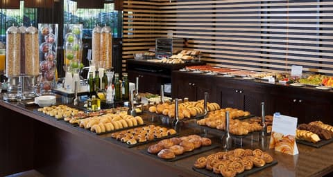 NH Madrid Ribera del Manzanares, Breakfast area