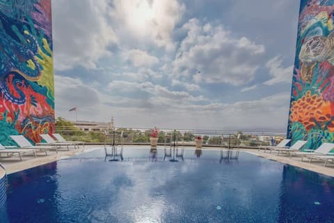 DoubleTree by Hilton Hotel Aqaba, Pool