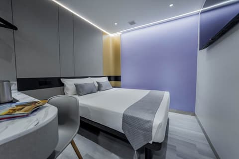 Hotel 81 Palace, Room