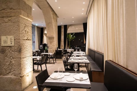 Hotel Carris Porto Ribeira, Restaurant