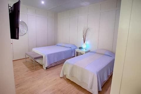 Hotel Plaza Yara, Room