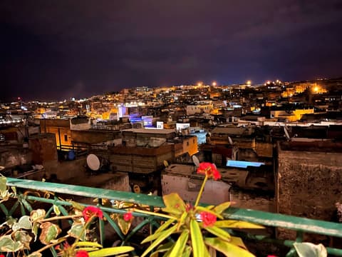 Riad Dar Guennoun, Exterior