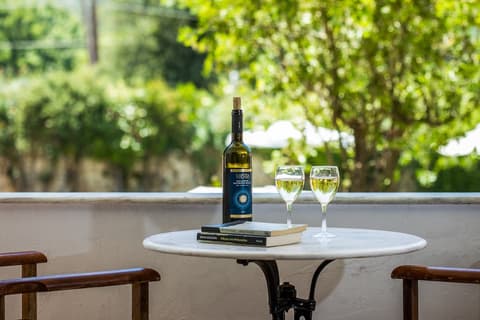 Paradise Inn