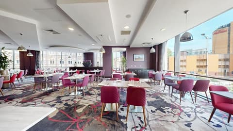 Clayton Hotel Cardiff, Restaurant