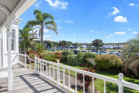 Awa Motel, Terrace/patio