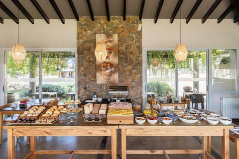 Villa Mansa Wine Hotel, Breakfast meal