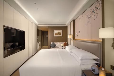Yuexiu Hotel Guangzhou,Curio Collection by Hilton