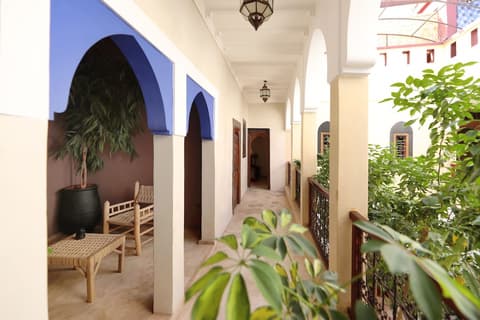 Riad Sidi Mimoune, Living area