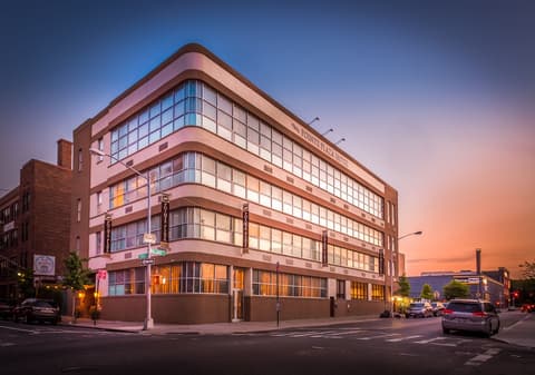 Pointe Plaza Hotel, Front of property - evening/night