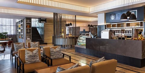 Hyatt Regency Cape Town, Restaurant