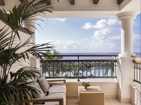 RedLevel at Gran Melia Palacio de Isora - Adults Only, Terrace/patio