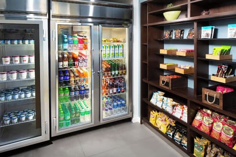 Element Miami International Airport, Property amenity