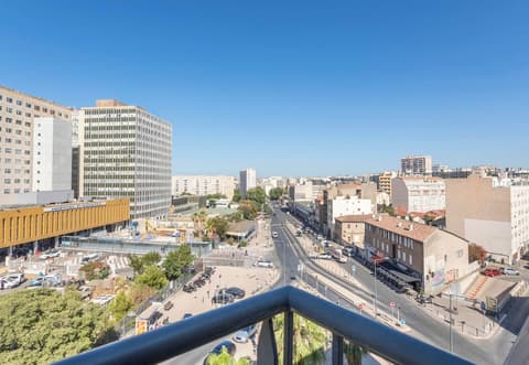 B&B HOTEL Marseille La Timone