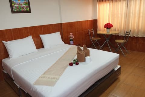 The Siam Guest House, Room
