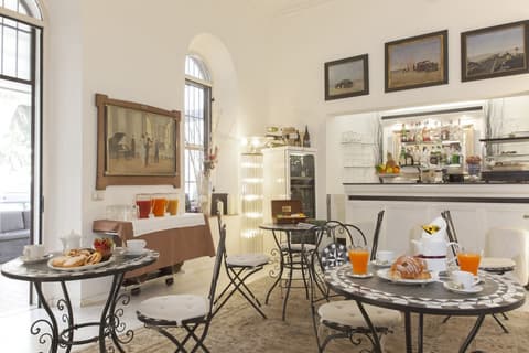 Villa Pirandello, Breakfast area