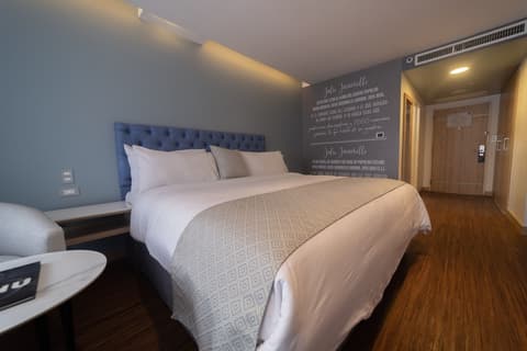 TRYP by Wyndham Guayaquil Airport, Room